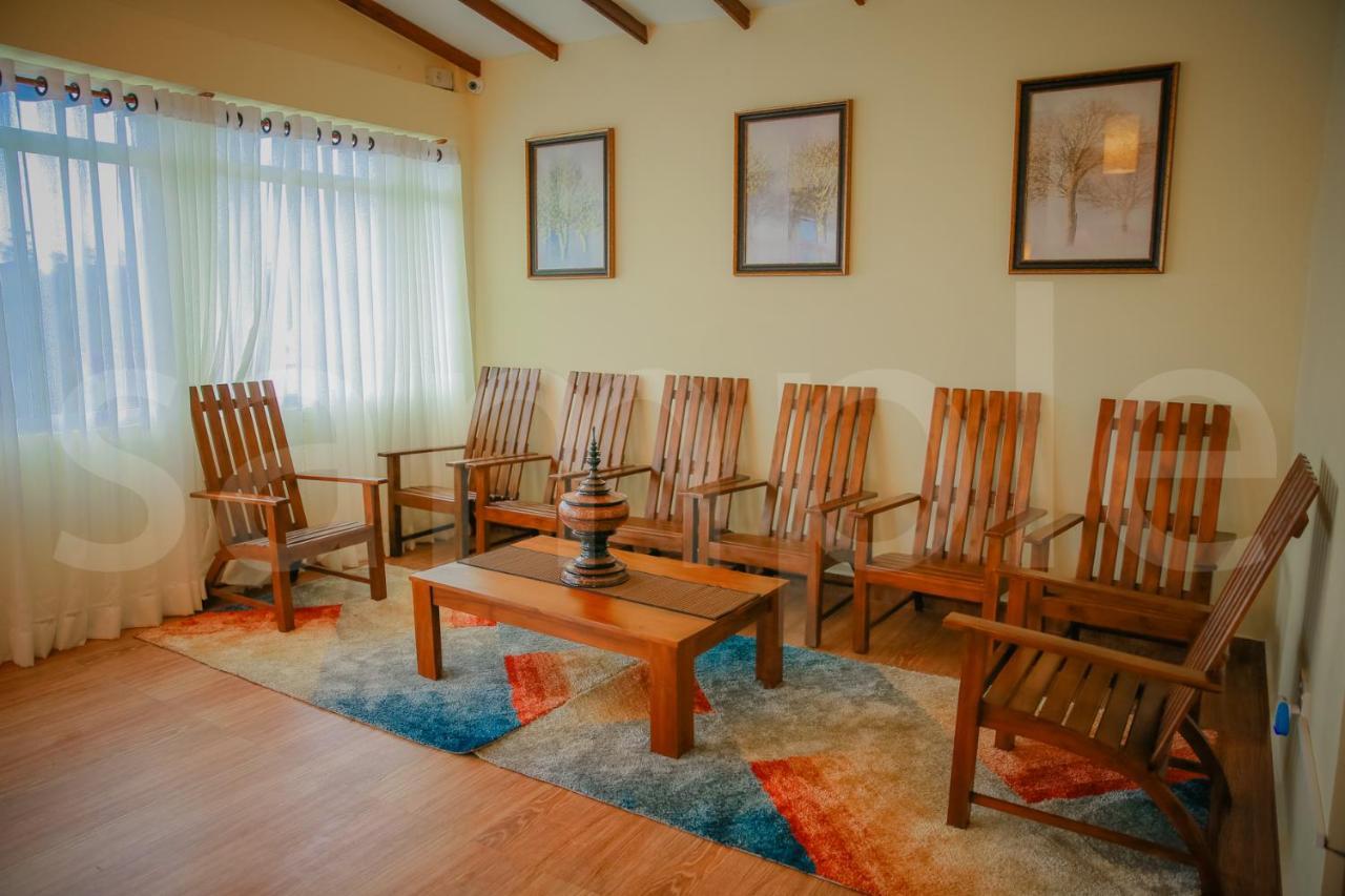 The Hamlyn Bed and Breakfast Nuwara Eliya Buitenkant foto